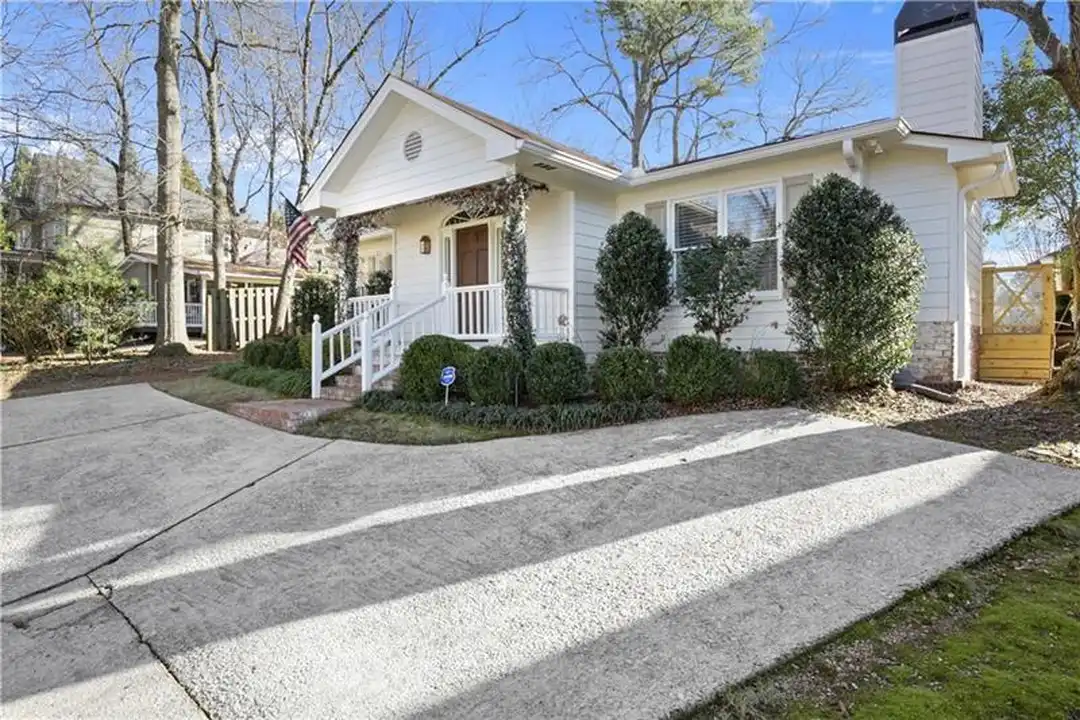 House in Atlanta - View 2