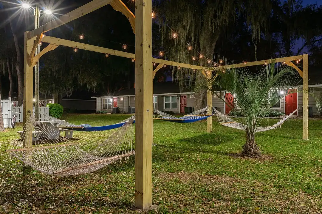 The Hammocks on 20th - View 2
