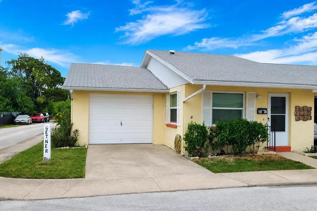 4913 Getner St – photo 1