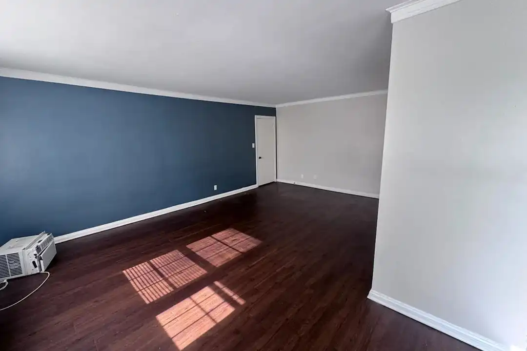 20835 Chagrin Blvd unit 35-9 – photo 1
