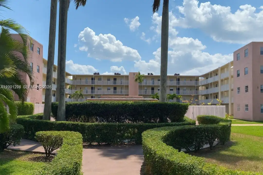 2800 NW 56th Ave #E403 - View 2