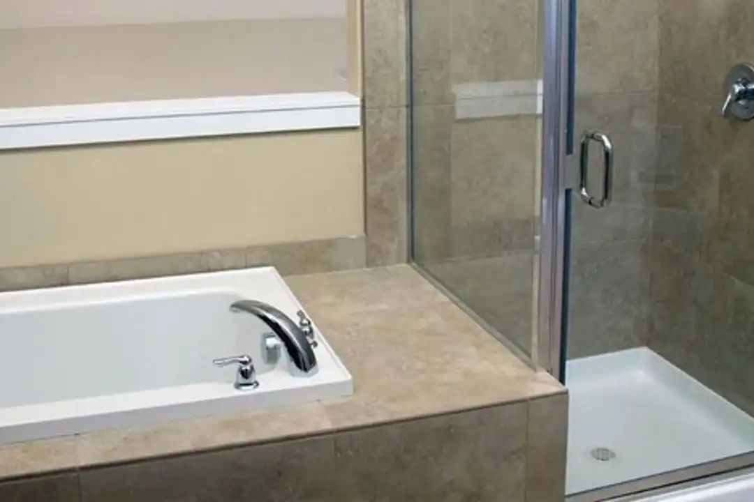 6511 N Cedar Rd unit D-12 - More