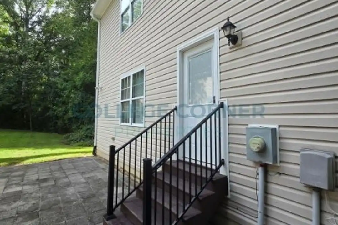 1048 Ranch Dr unit 1048 Ranch - placeholder - View 3