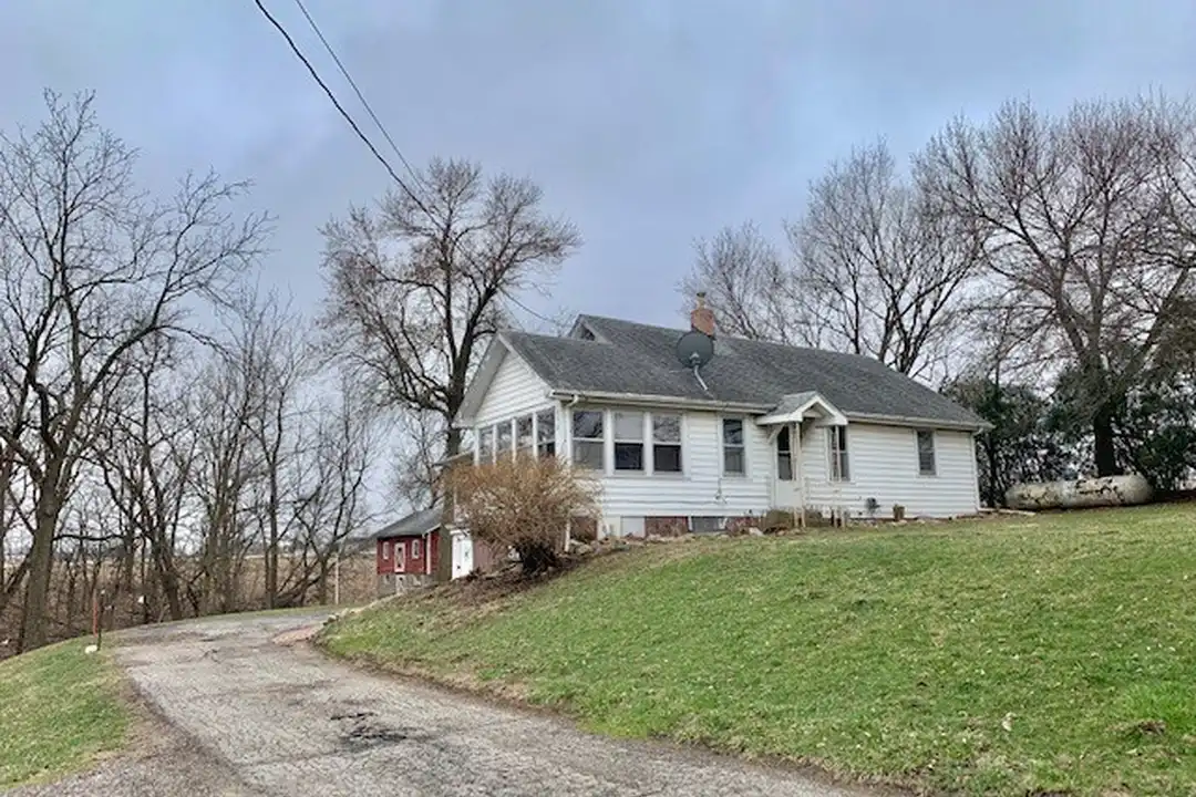 6925 NE 12th Ave – photo 1 of 20