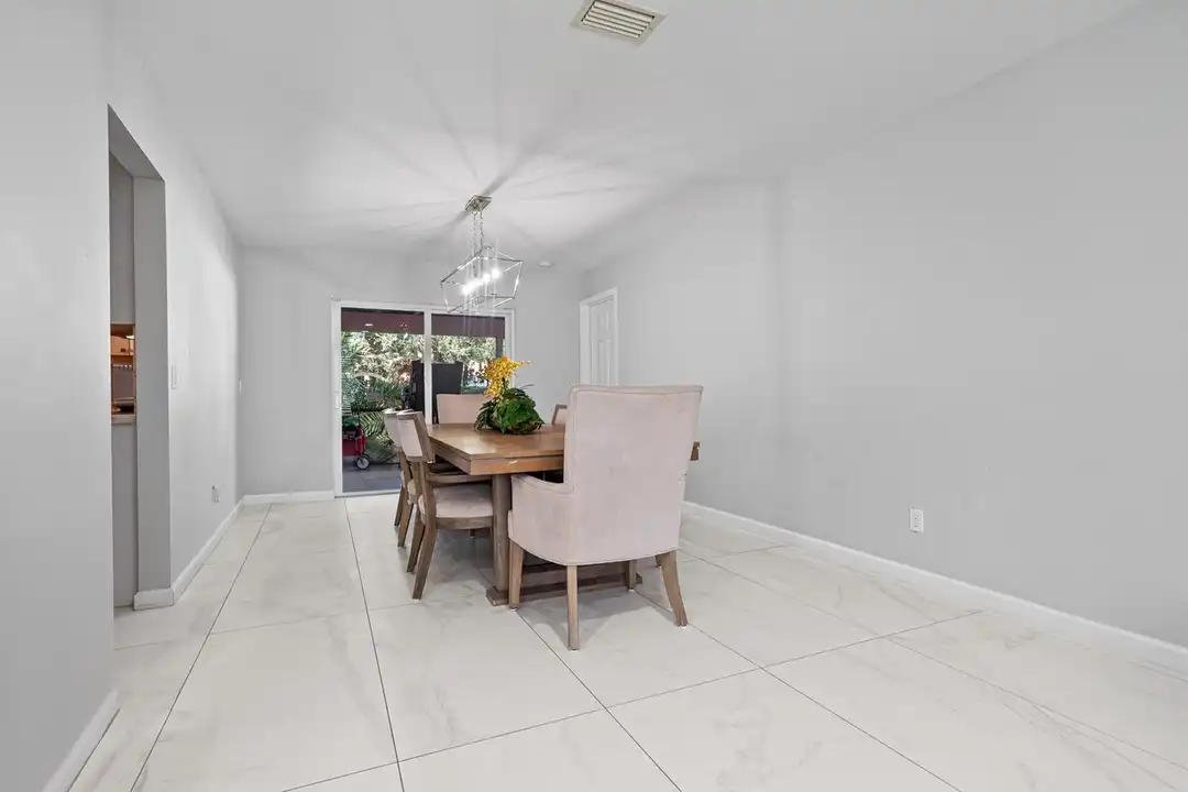 2745 Omega Pl - View 4