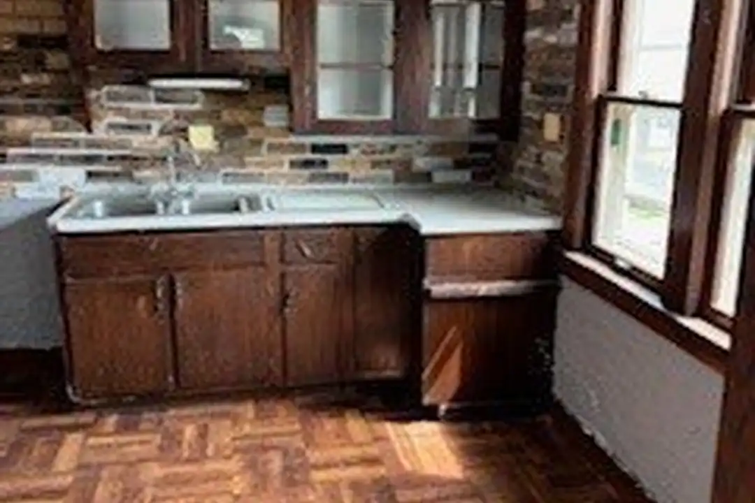 12029 Griffing Ave #2 – pohled 3
