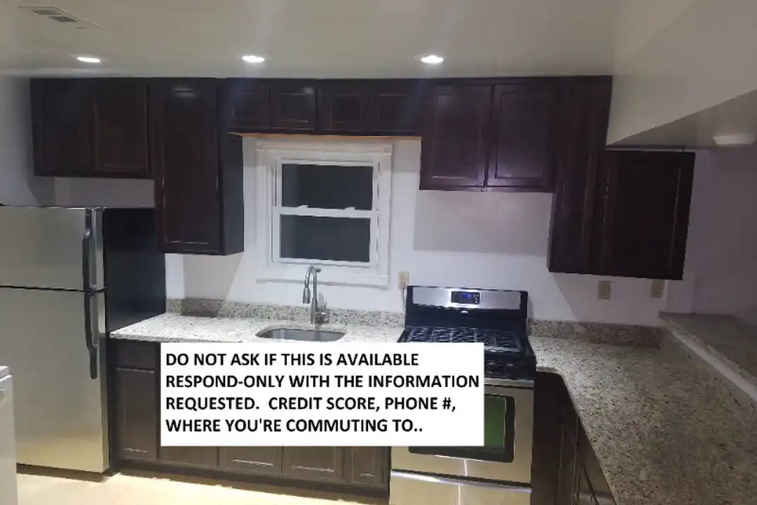 1713 Wade St Ext unit garage – photo 1 of 14