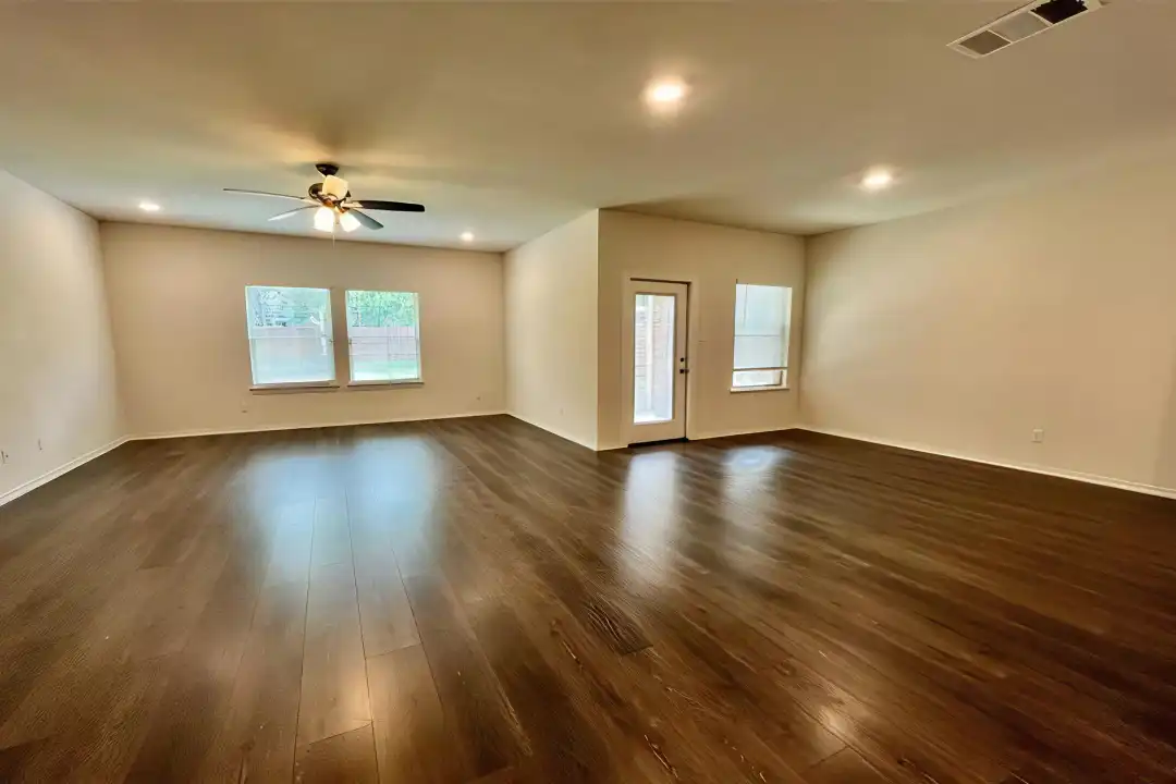 2304 Lattimore St - View 5