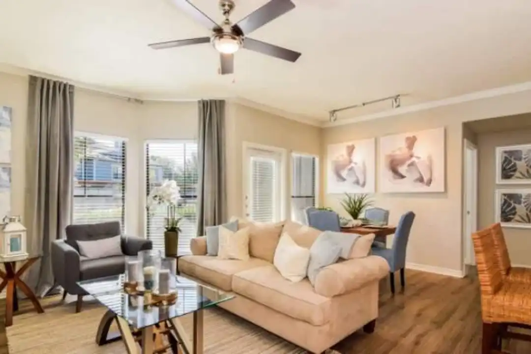 1301 N A W Grimes Blvd unit # 612 - View 6