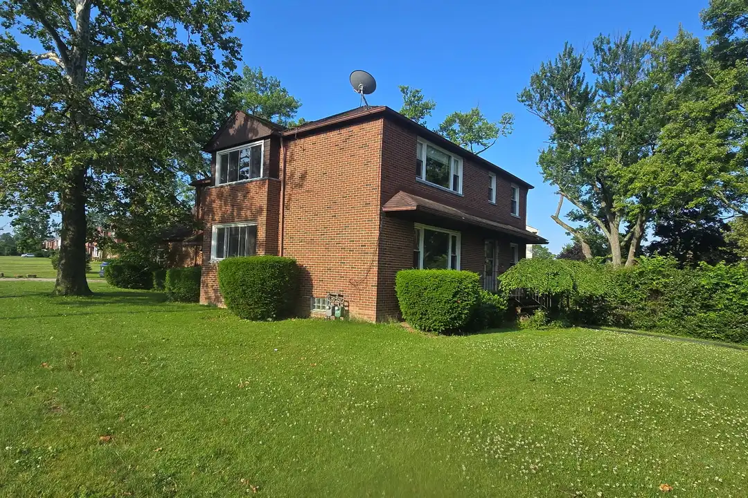 3982 Meadowbrook Blvd – photo 1