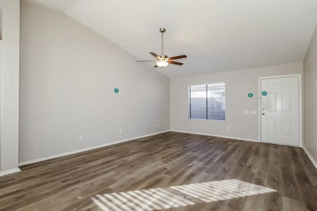 House in Phoenix, Paradise Valley - View 4
