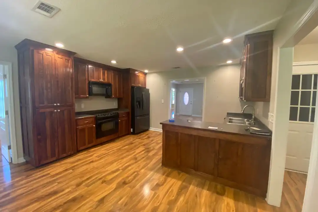 228 Willis Creek Rd - View 4