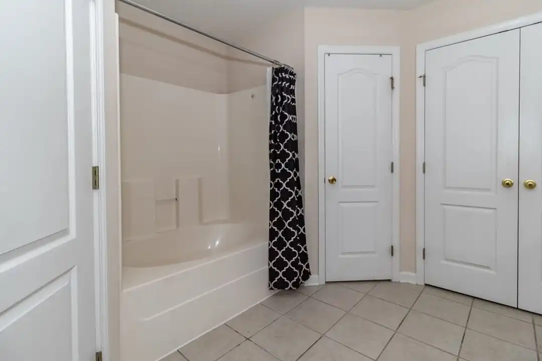 2002 Darwood Dr - View 6