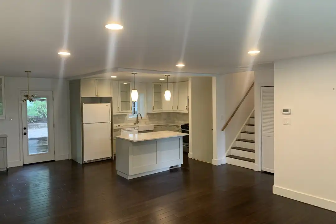 2905 Graham Rd - View 5