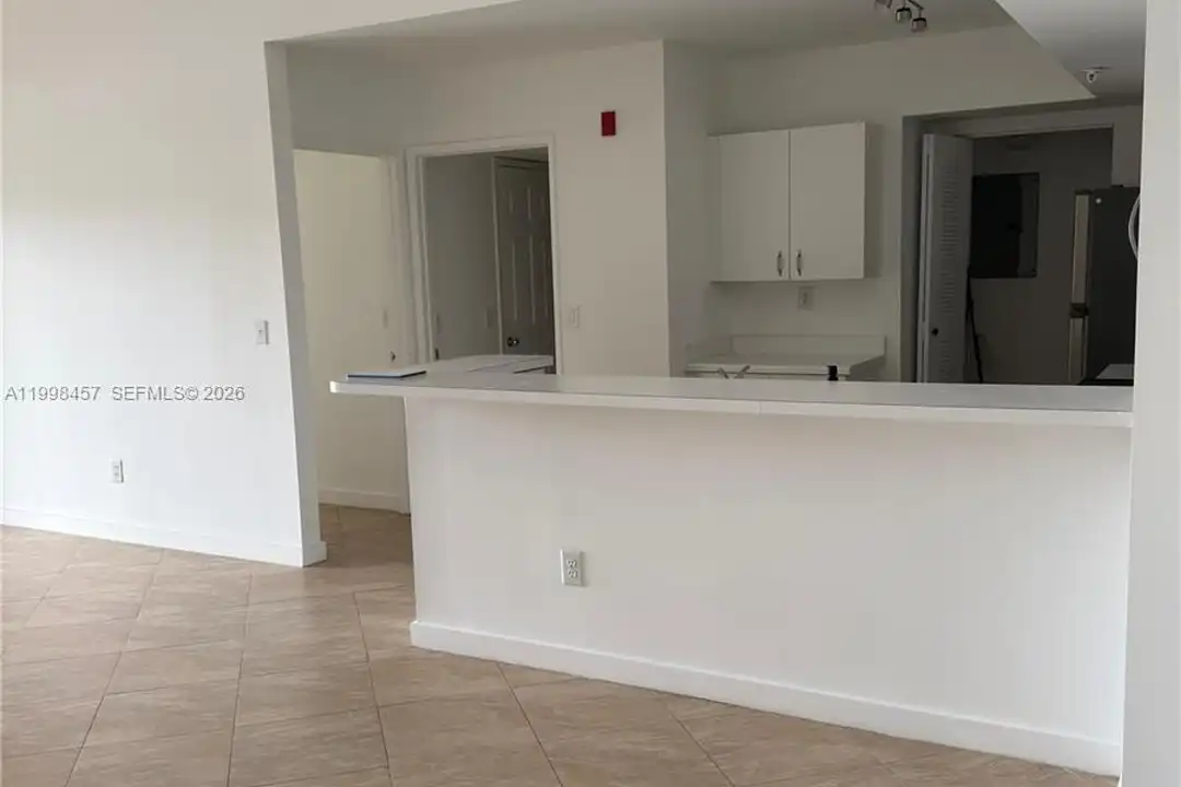 2640 S University Dr unit 308 - View 4