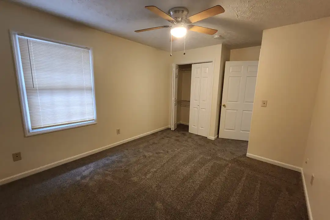 6926 Silverton Ave unit 14 - View 3