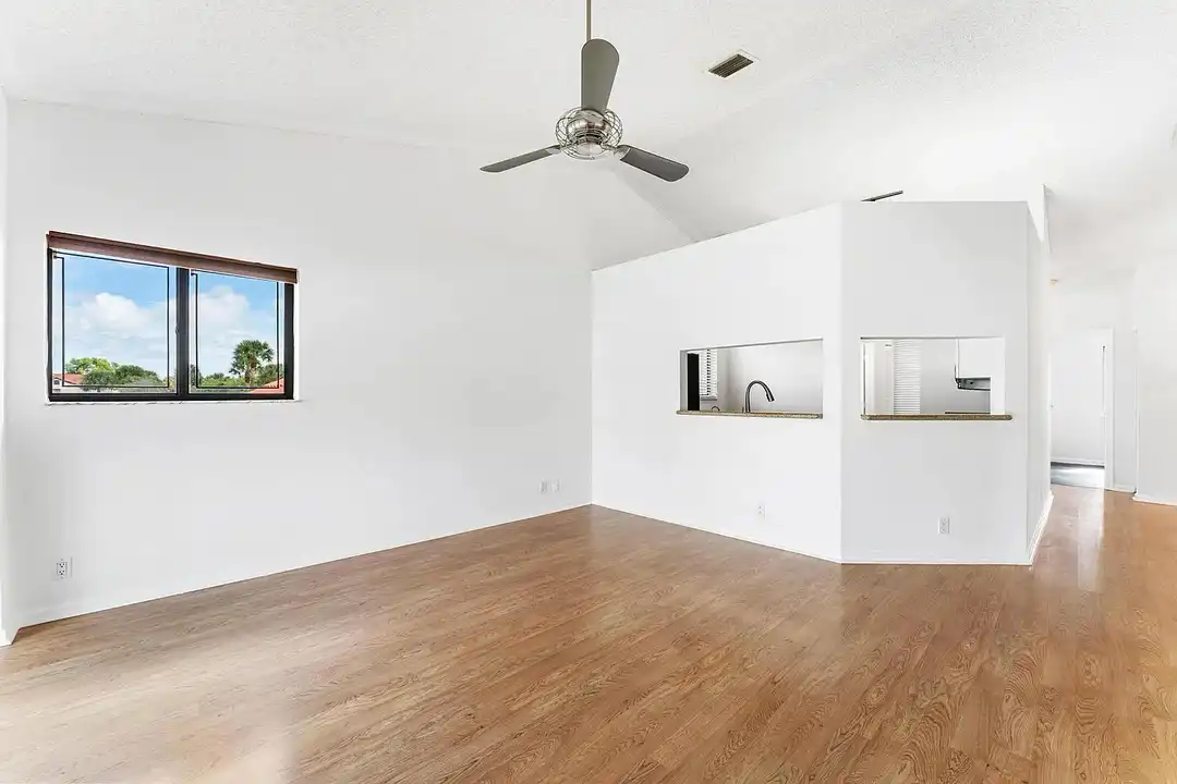 18 Via De Casas Sur unit 205 - View 4