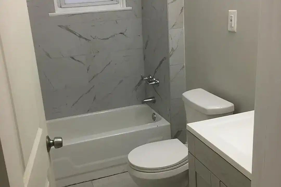 Apartment in Philadelphia - View 2