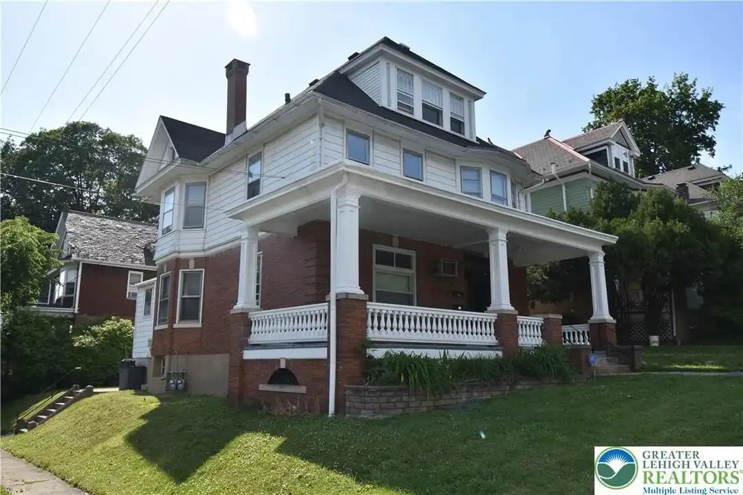 700 Hamilton St #2 – photo 1