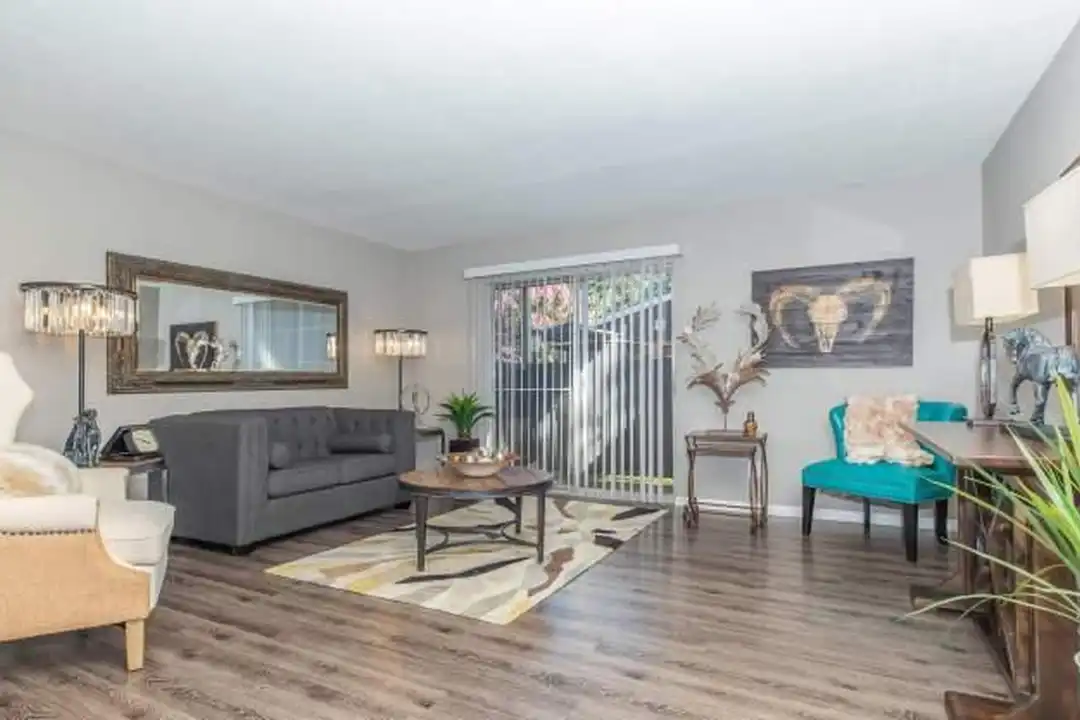 611 E Lamar Blvd unit # 648 - View 2