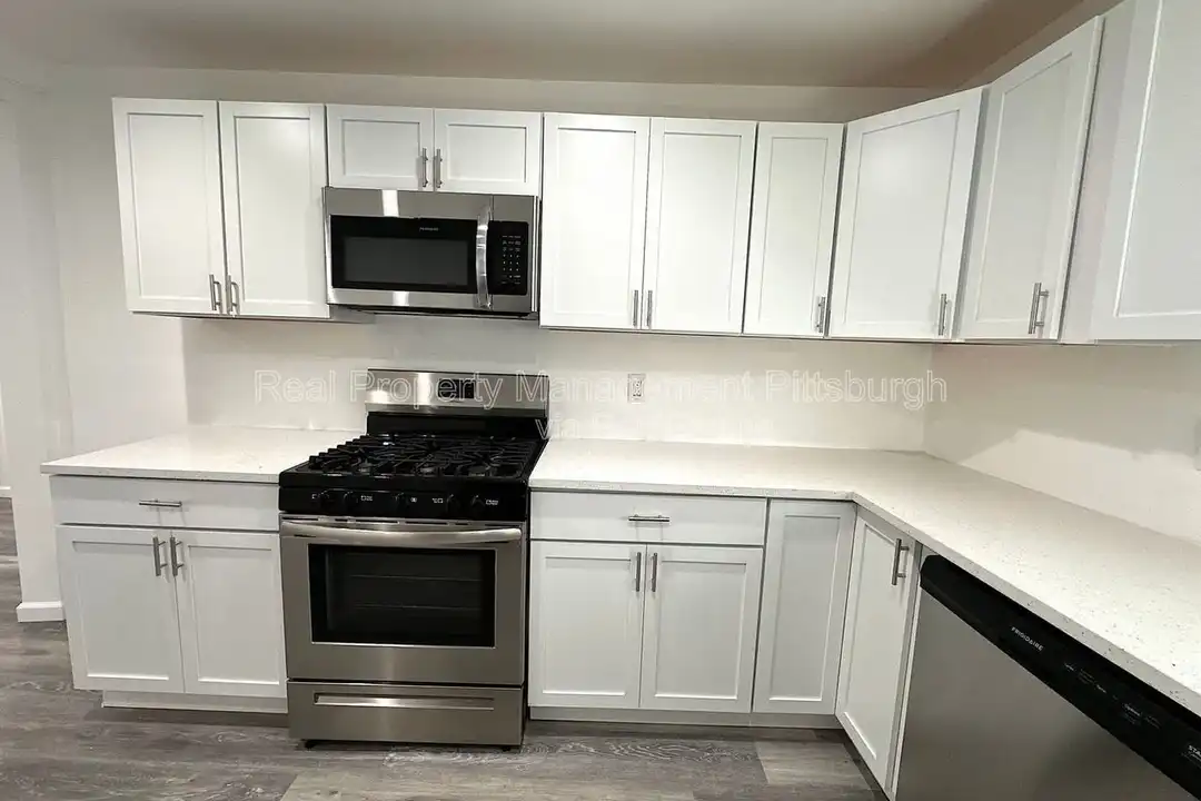6184 Poketa Rd - View 4