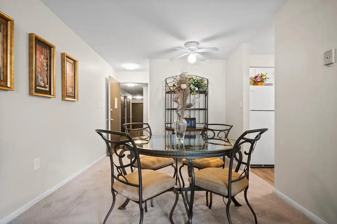 Parkview Manor – photo 1 of 23