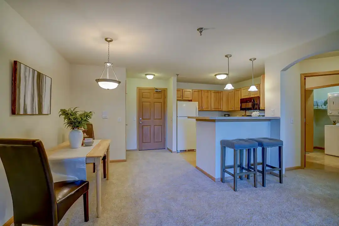 Highland Fields – photo 1 of 13