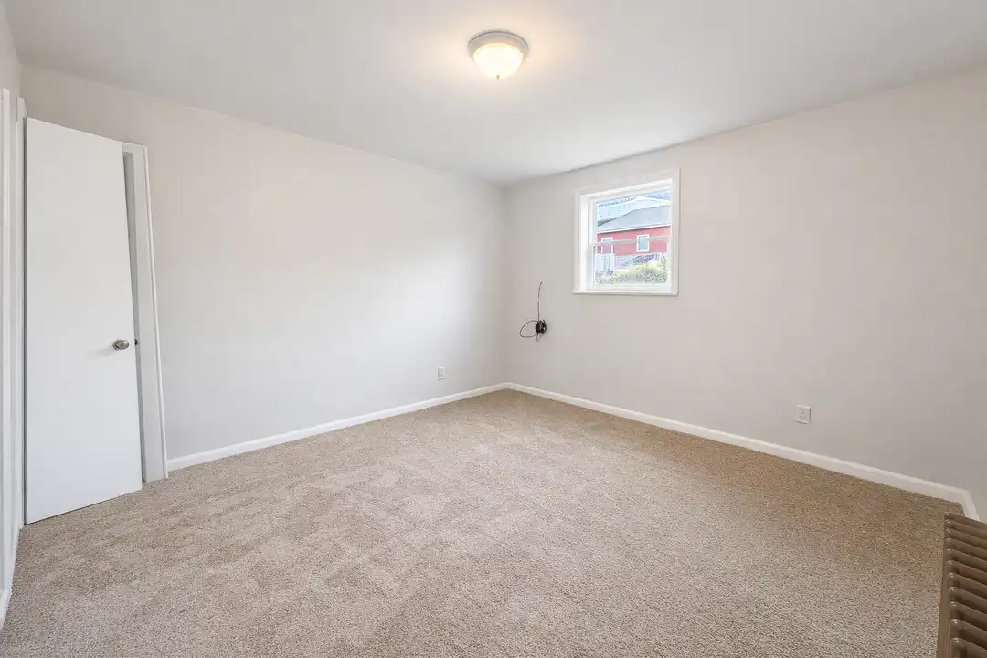 267 S Winebiddle St unit 1 - View 6