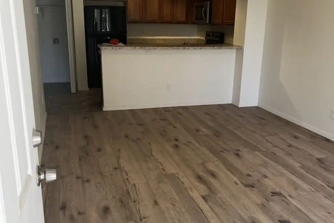 4730 W Northern Ave unit 1126 - View 6