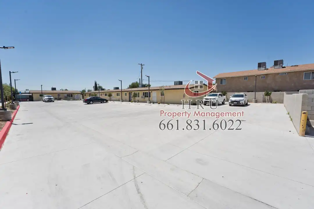 1821 Lacey St unit C - View 3