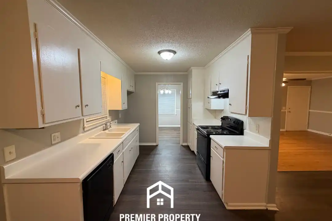 3813 Biscayne Hills Dr - View 5
