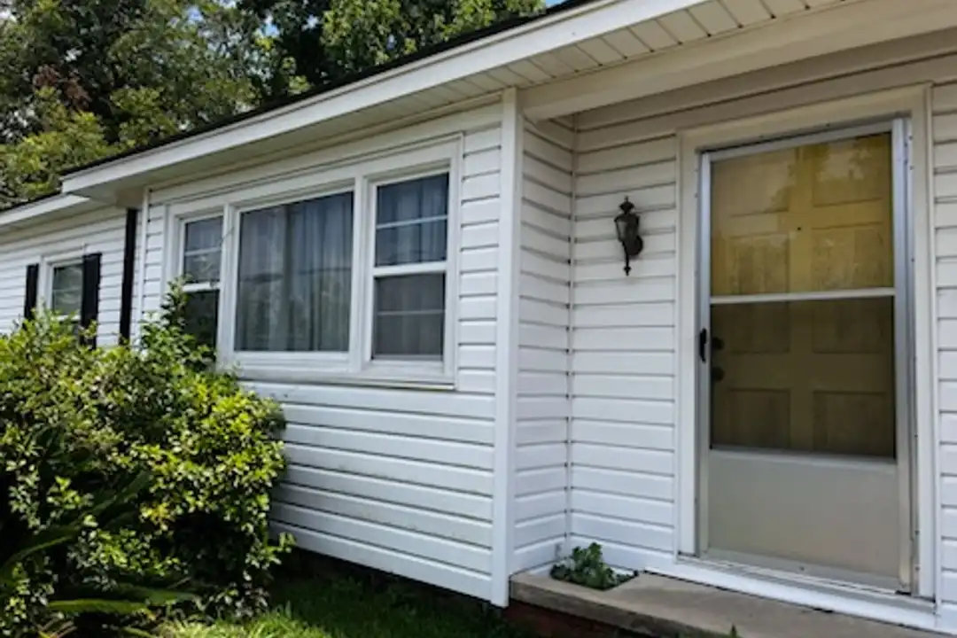4290 Lafayette St – photo 1 of 15