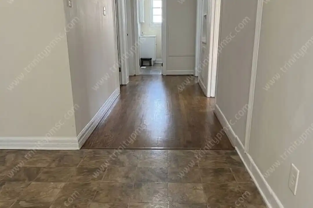 23 Crestmore Dr - More