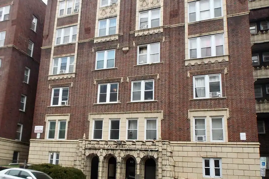 10-38th Street – photo 1