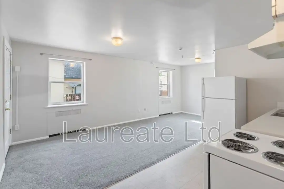 1432 N Gaylord St unit # 7 - View 3
