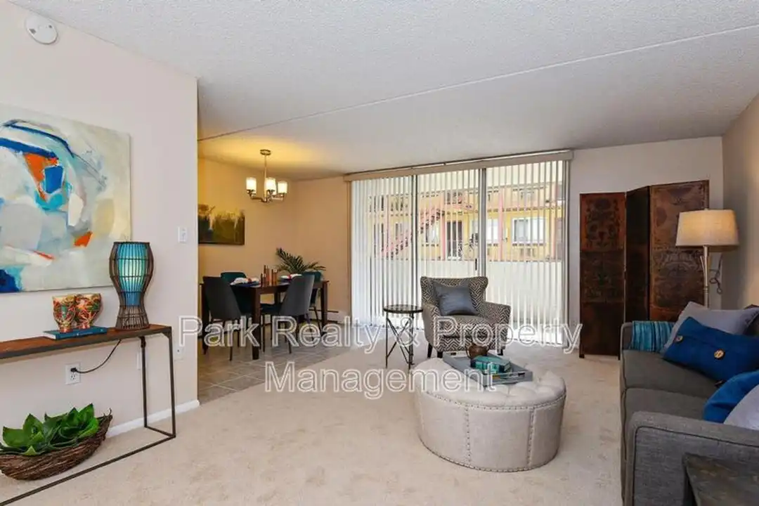 Apartment in Denver, Cheesman Park - View 4