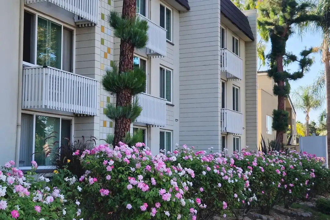 Welcome to La Villa Lake Apartments- 55+ Better Living - View 3