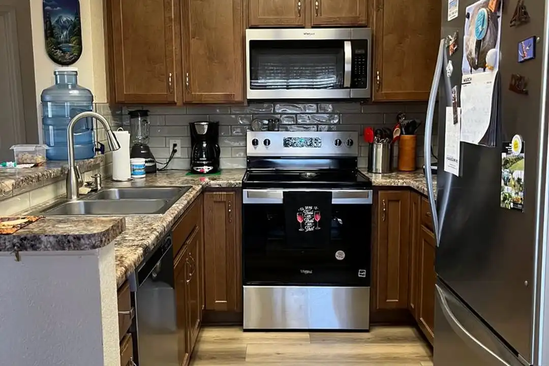 1650 S Smoketree Ave unit # 125 - View 4