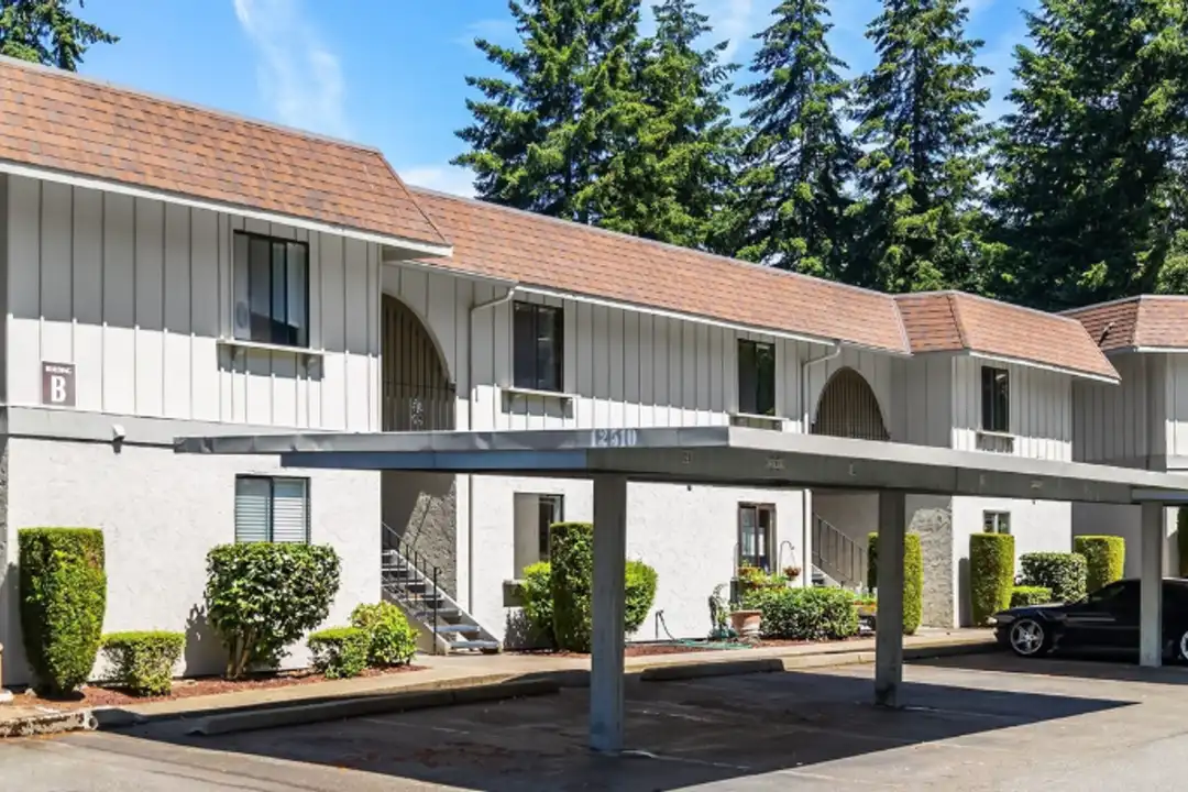 12510 NE 117th Pl - View 2