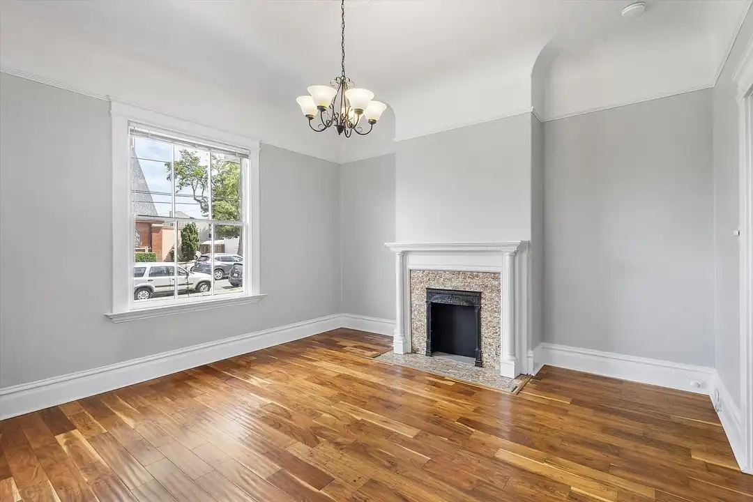 1429 Grand St unit A - View 5