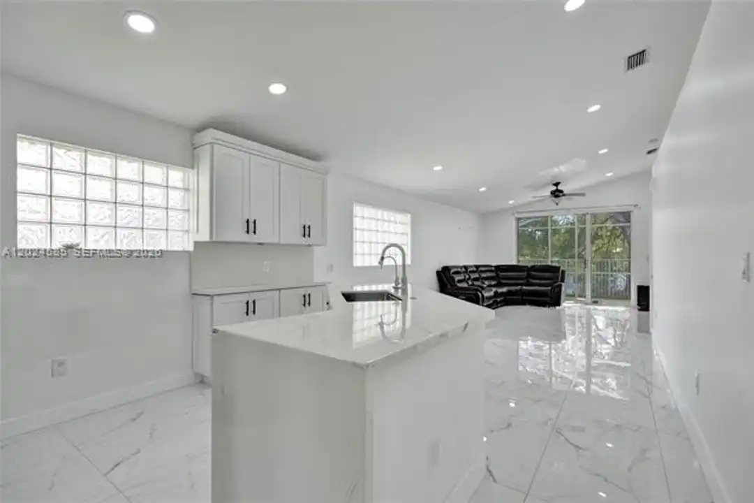 4108 Sapphire Terrace - View 6