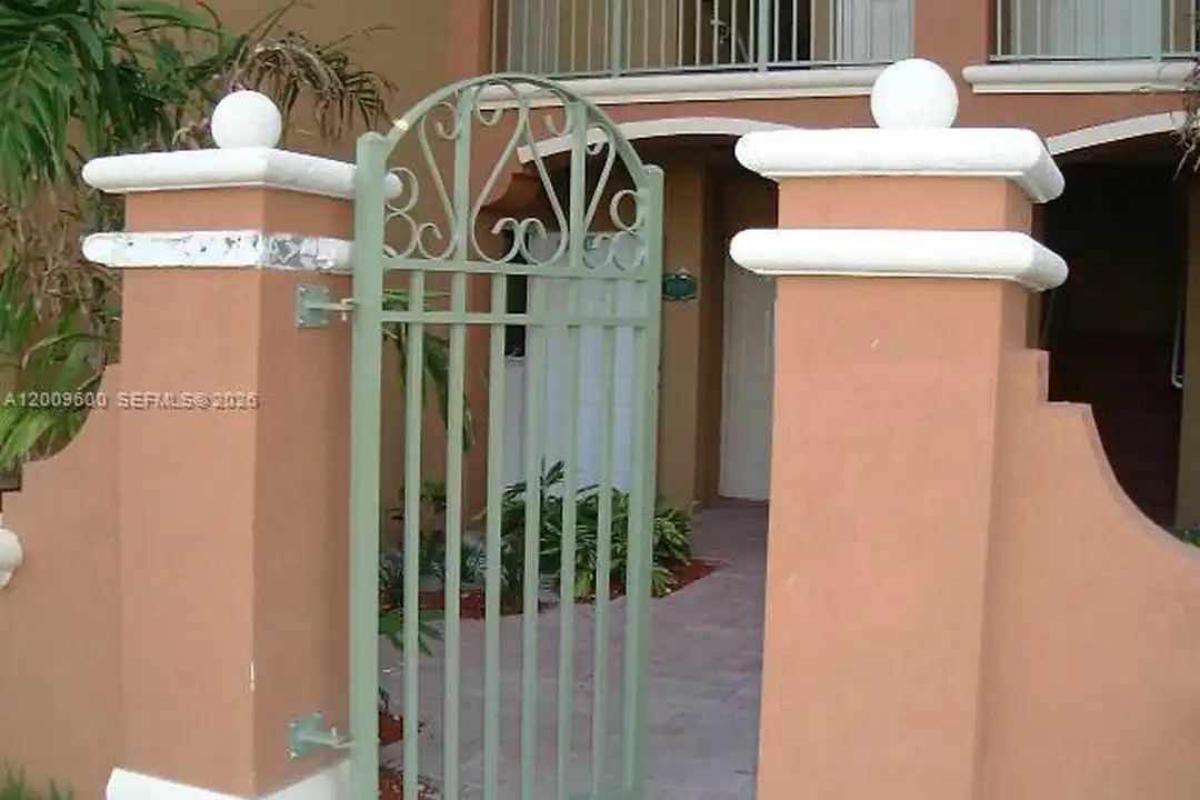 6630 NW 114th Ave unit 1503 - View 6