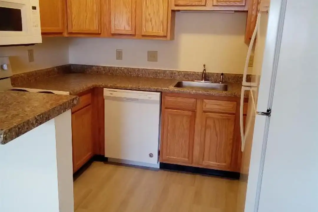 1825 WICHMAN Ln - View 2