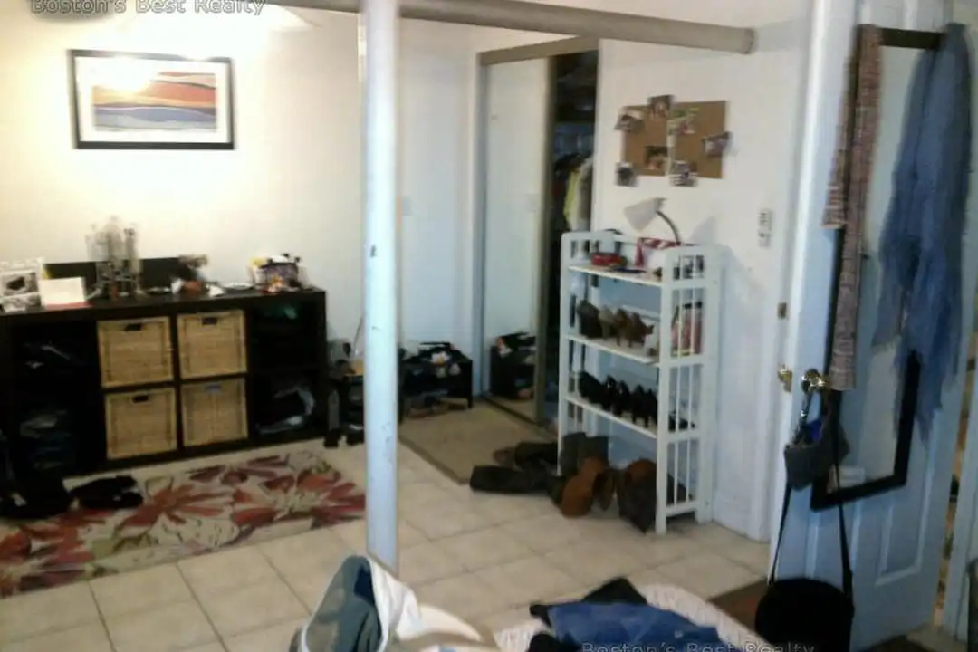 80 Gordon St unit 3 - View 2