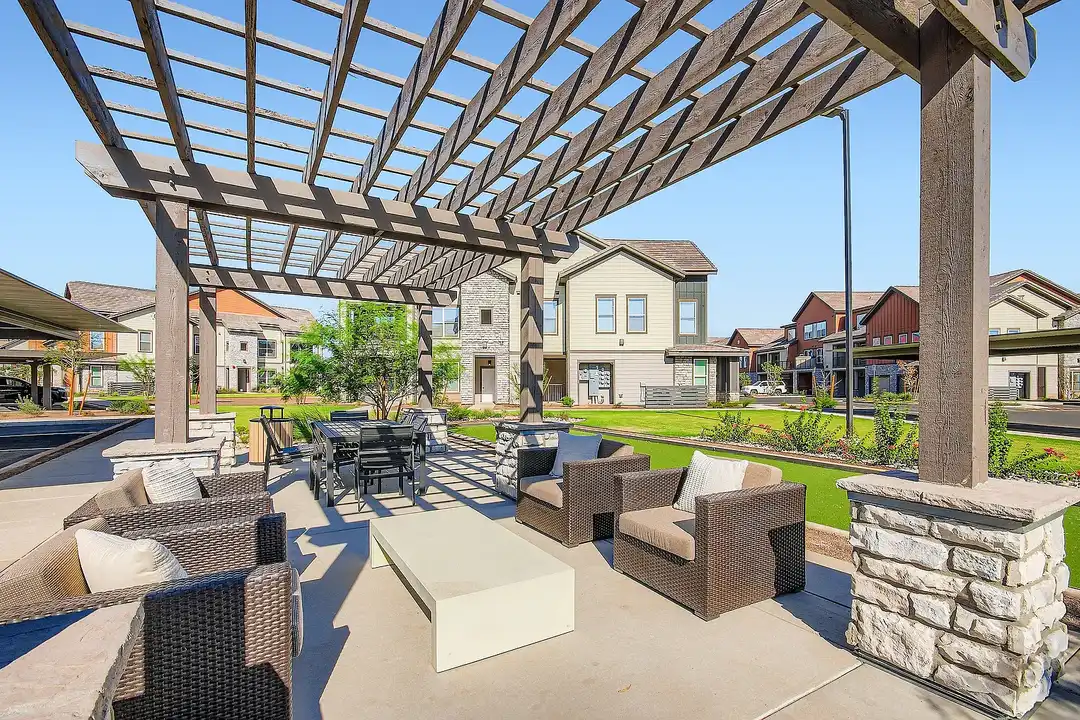 Agave Ranch Modern Apartments - More