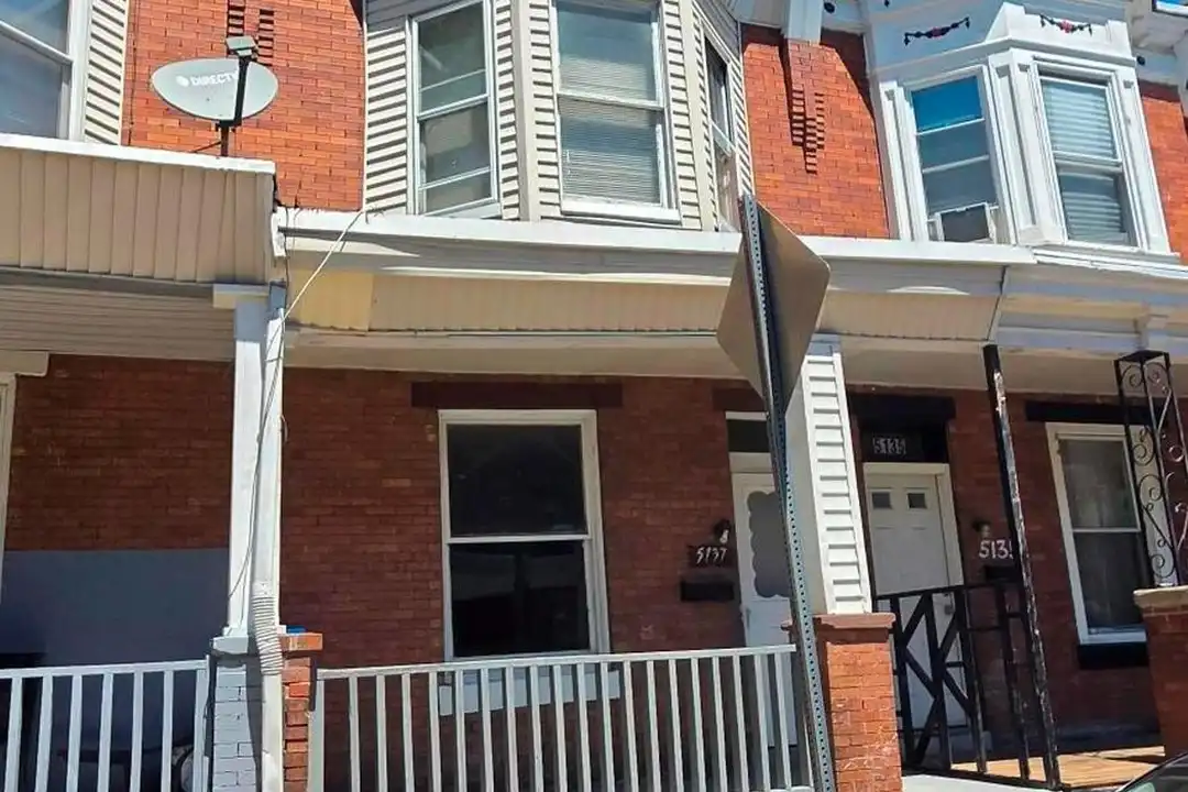 5137 Marion St – photo 1
