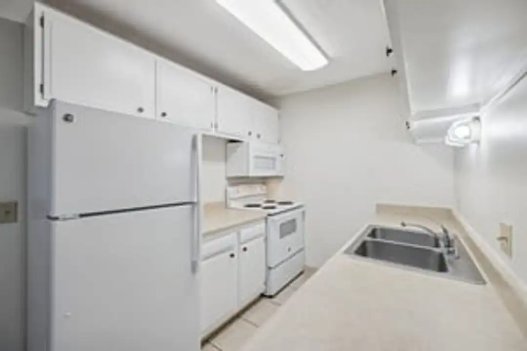 2504 Vine St unit 26 - View 6