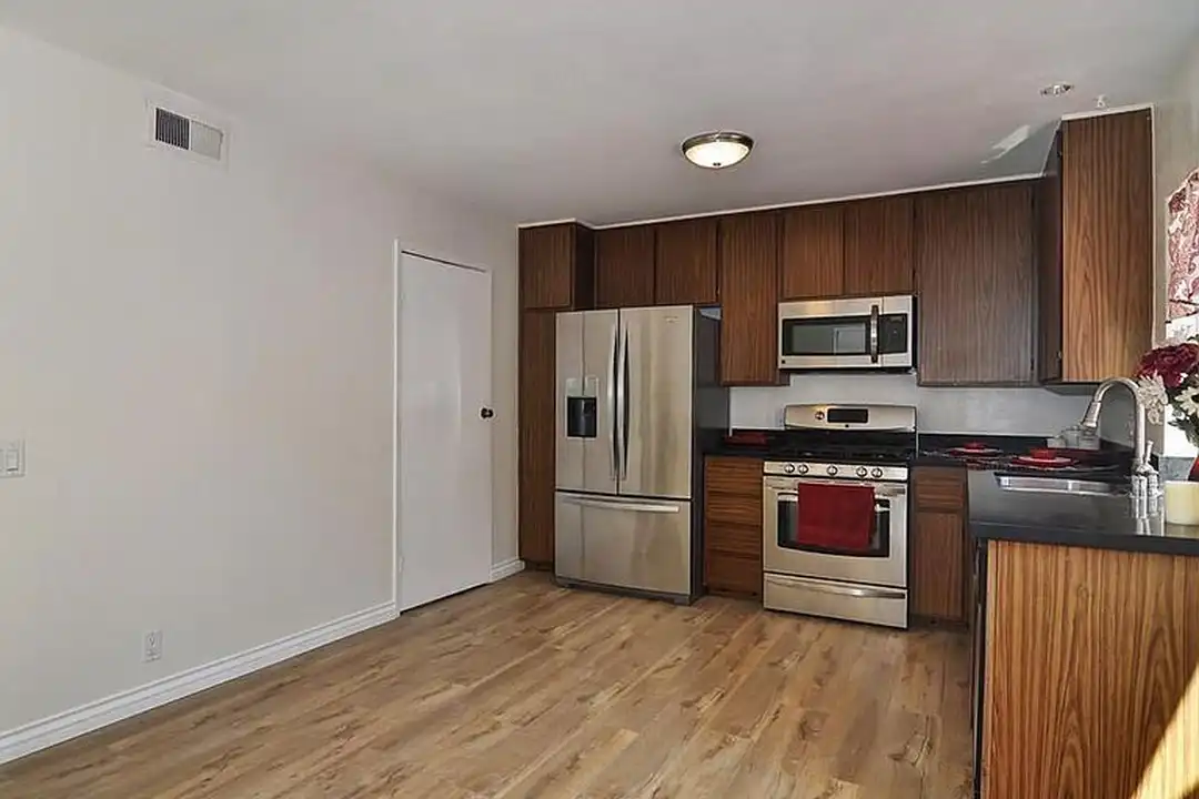 22 Elderglen - View 5