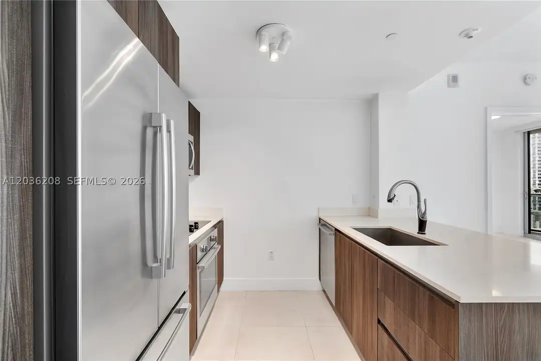 488 NE 18th St #1805 - View 2