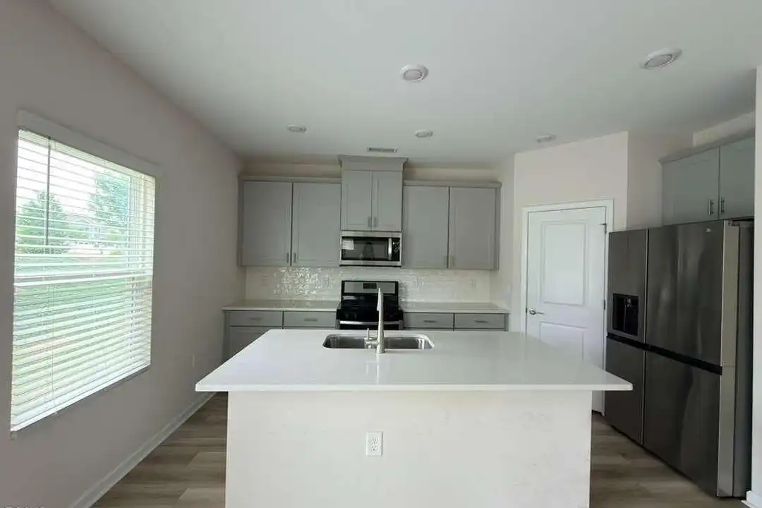 House in Mebane - View 5